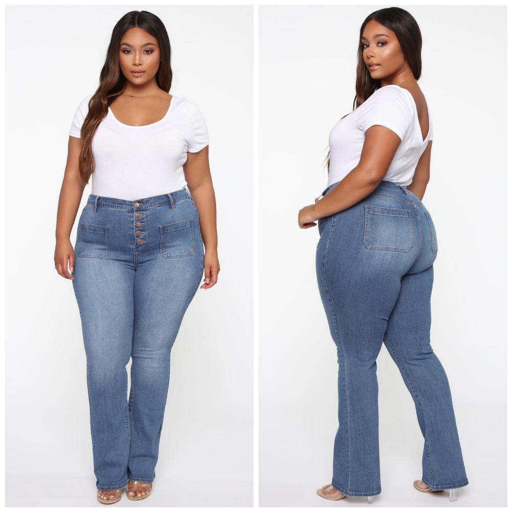 💙 FASHION NOVA Katt Flare Button Blue Jeans